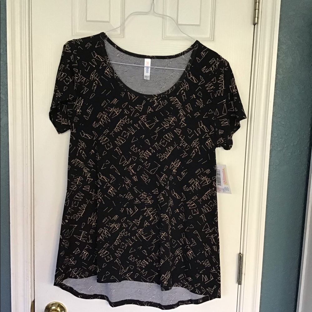 LuLaRoe Classic T Size Medium Black